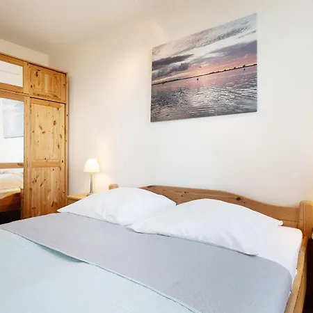 Am Suedstrand 9 Strandburg Wehrend * Burgtiefe auf Fehmarn