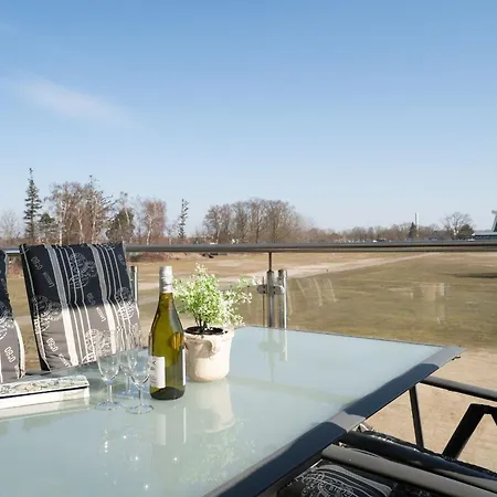 Am Suedstrand 9 Strandburg Wehrend * Burgtiefe auf Fehmarn